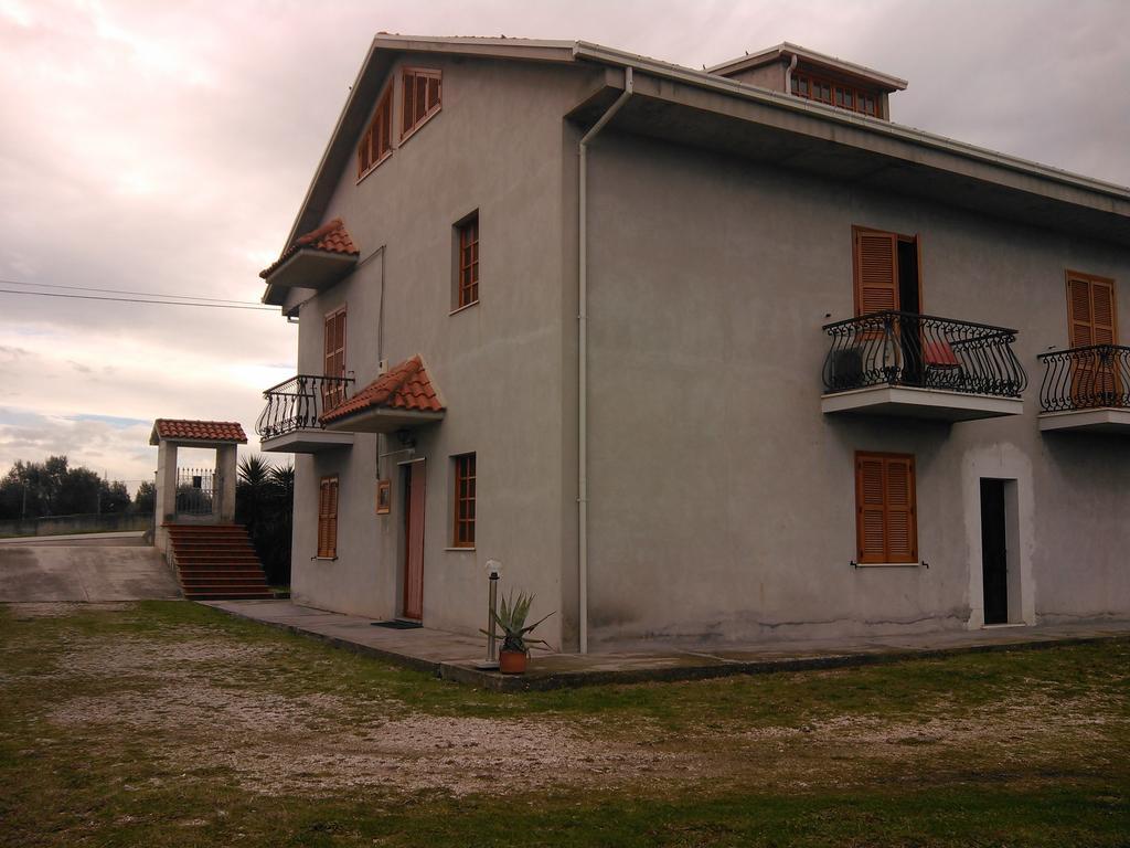 B&B Tio Pepe Roseto Degli Abruzzi Bagian luar foto